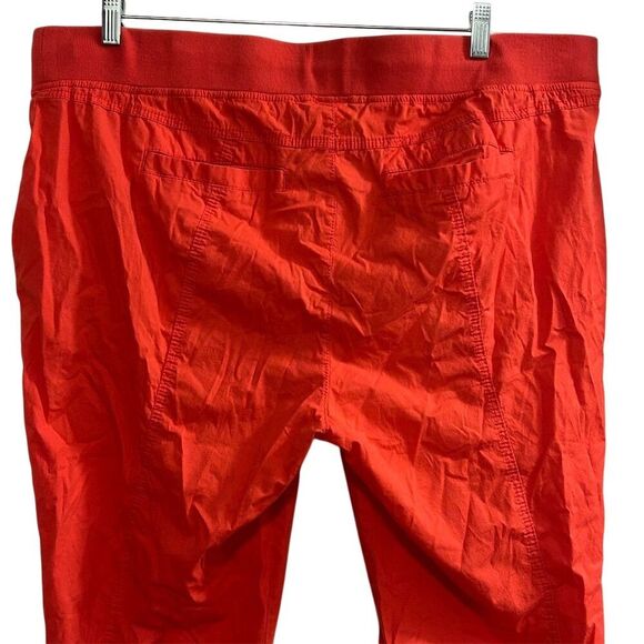 Torrid Women's Capri Pants Size 18 Red Elastic Waist Casual Cropped - Picture 10 of 12